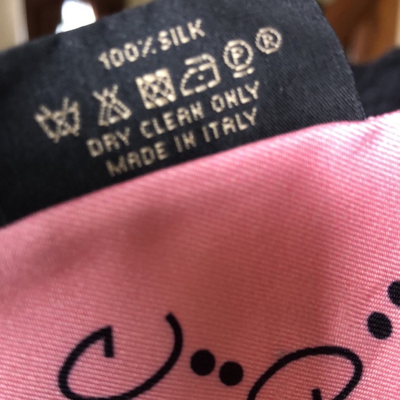 Gucci Scarf - Picture 8 of 10